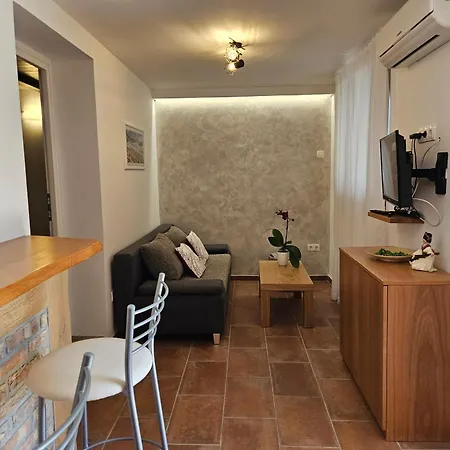 וילה Dora Bajcici